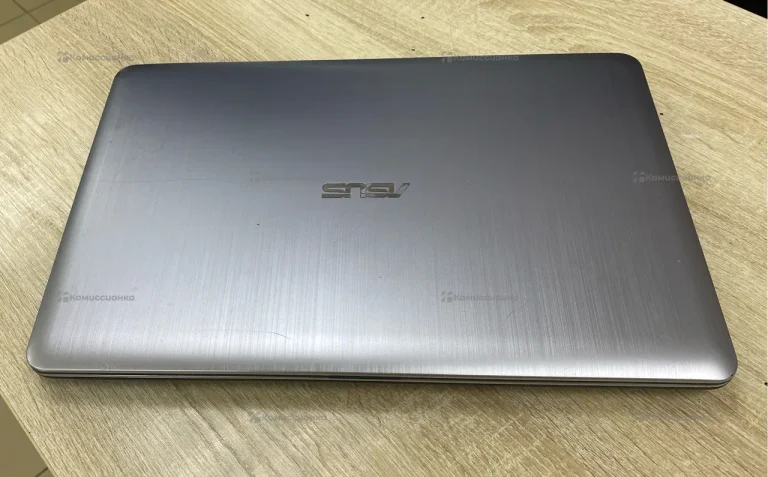 Ноутбук  ASUS X540LJ