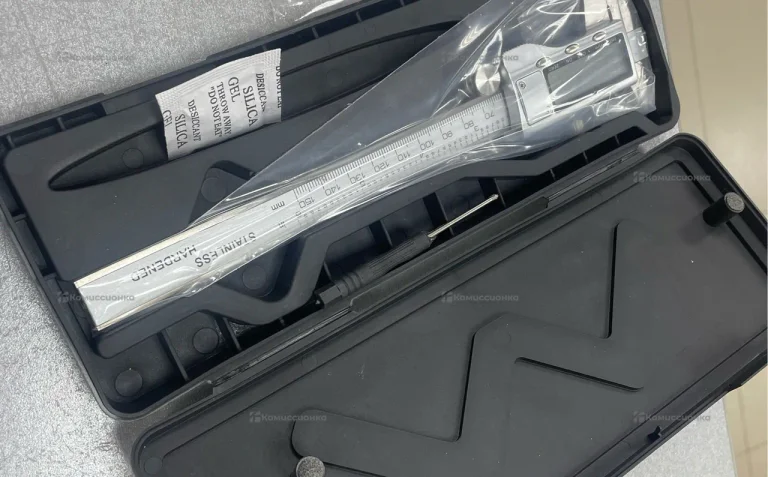 Цифровой штангенциркуль QST EXPRESS 0.01-150mm (St