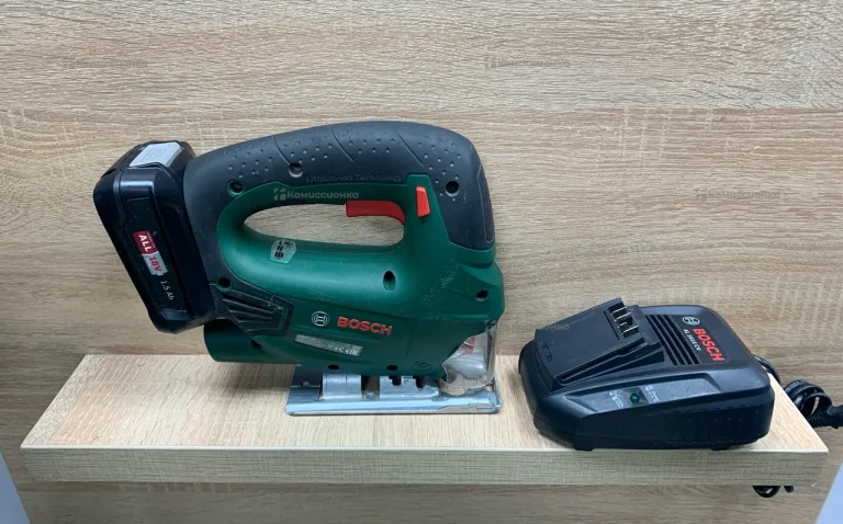 электролобзик Bosch PST 18 Li