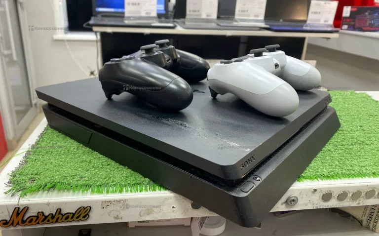 Приставка PlayStation 4 slim 1Tb.