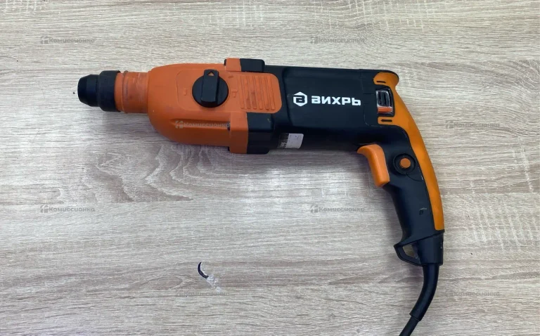 Перфоратор ВИХРЬ П-800К