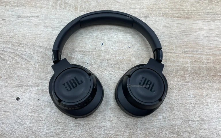 Наушники  JBL TUNE 770nc