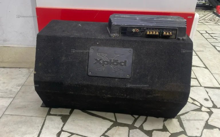 Усилитель  Sony xplod 1350w с усилителем Sony