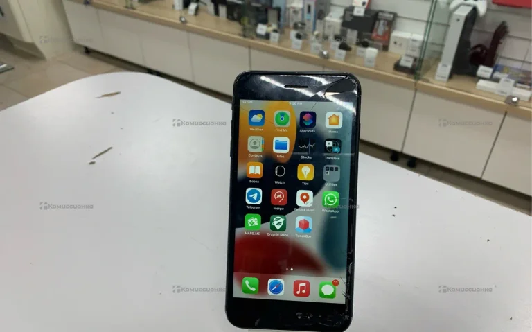 Apple iPhone 7 Plus 3/128 ГБ