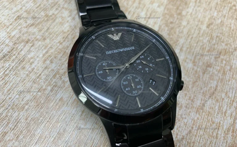 Часы  Emporio Armani