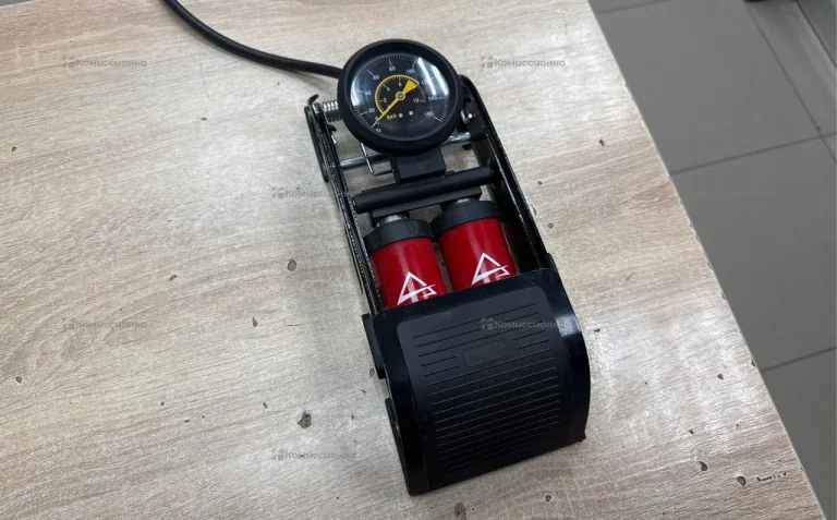 Насос автомобильный механический Arnezi