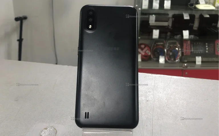 Samsung Galaxy A01 2/16 ГБ