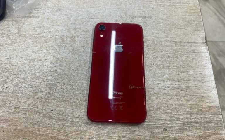 Apple iPhone XR 3/64 ГБ