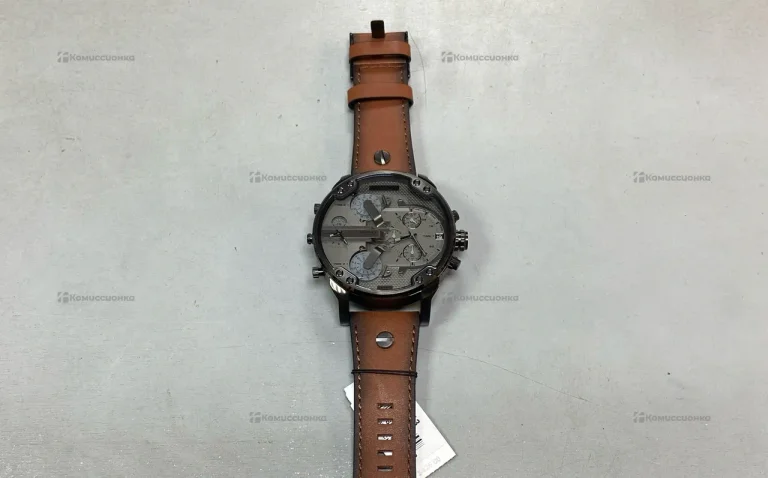 Часы   Diesel DZ7413 Р