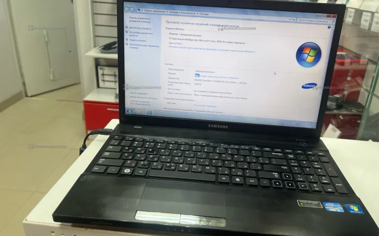 Ноутбук Samsung NP300V