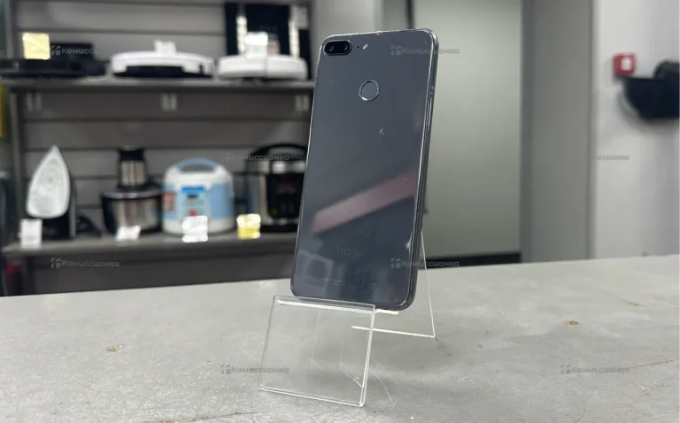 Honor 9 Lite 4/32 ГБ