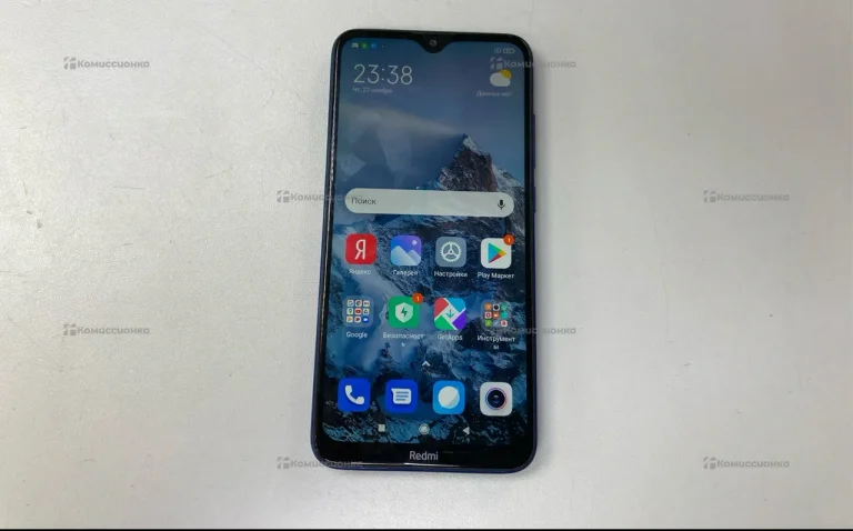 Xiaomi Redmi 8 3/32 ГБ
