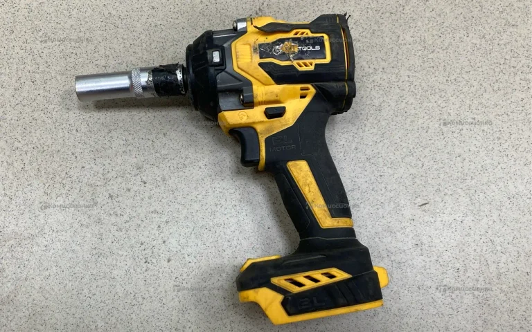 электрический гайковерт Skytools sk9002-1