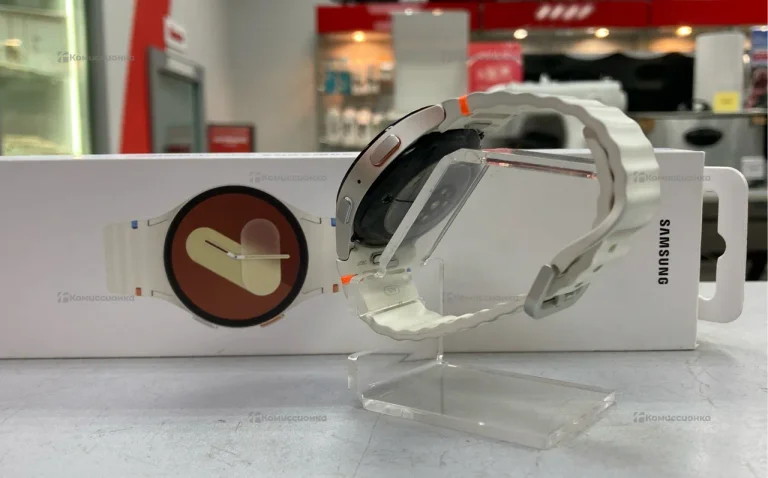 Часы  Samsung Galaxy Watch 7 40mm