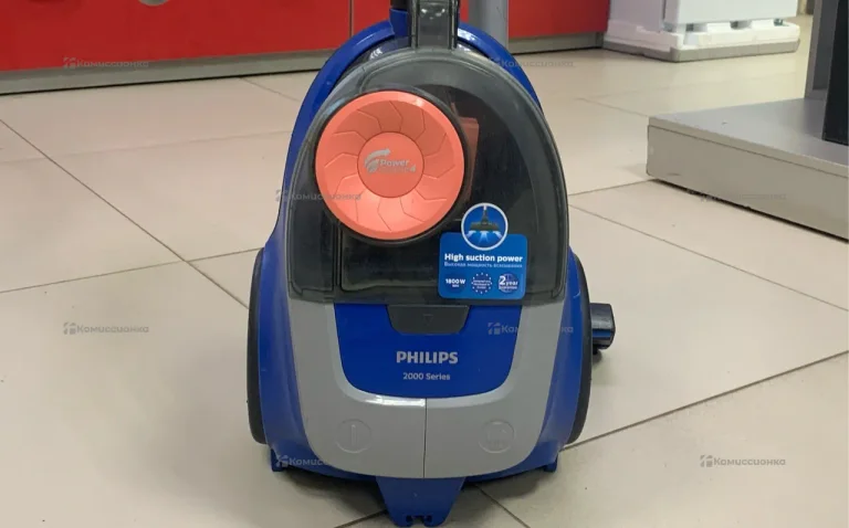 Пылесос  Phillips 2000 series
