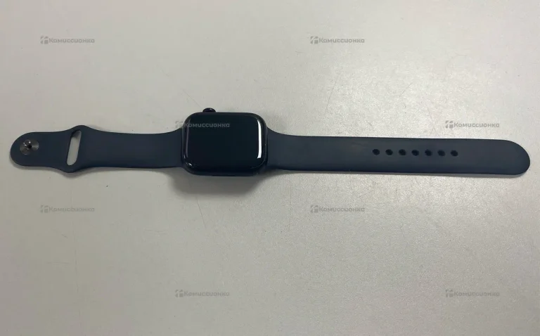 Часы  apple watch 7 45mm