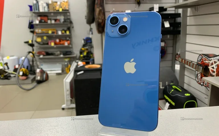 Apple iPhone 13 4/256 ГБ