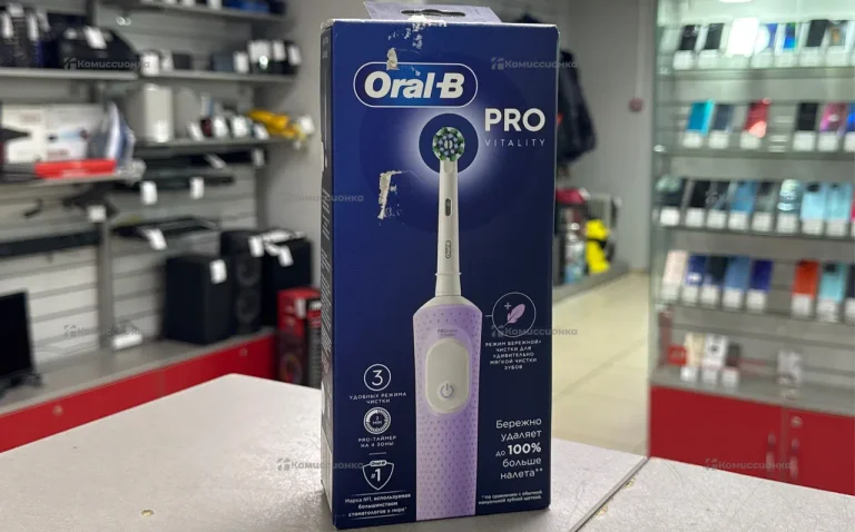 Электрическая зубная щетка Oral b Pro (новая)
