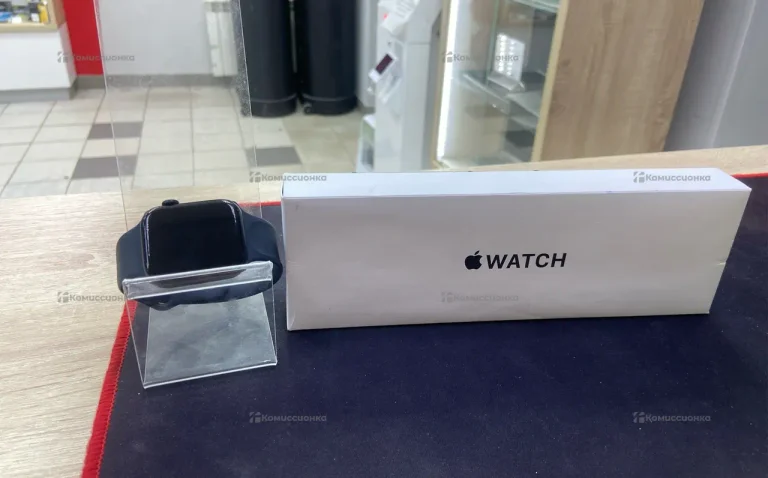 Часы  Apple Watche SE GEN2 44