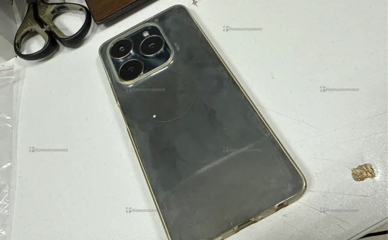Tecno Spark 20 Pro 8/256 ГБ