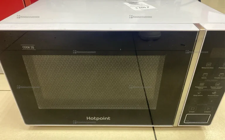 Микроволновая печь  Hotpoint mwha 203w