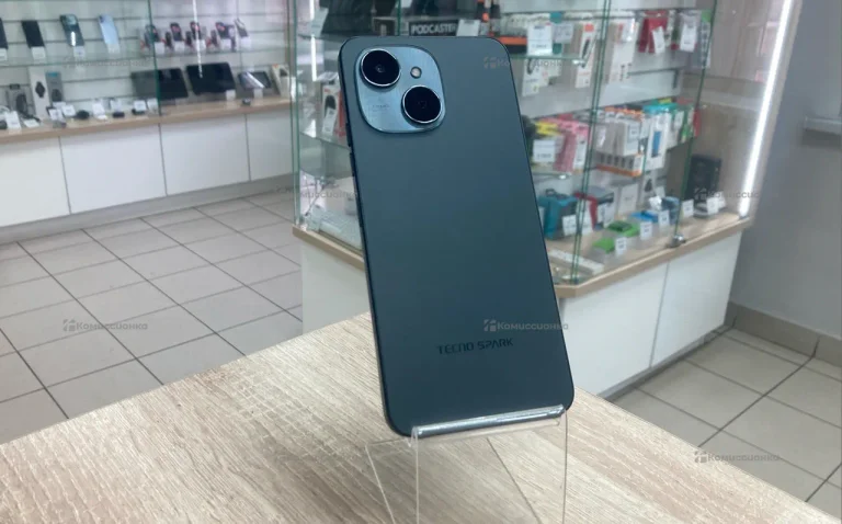 Tecno Spark 40C 8/128 ГБ