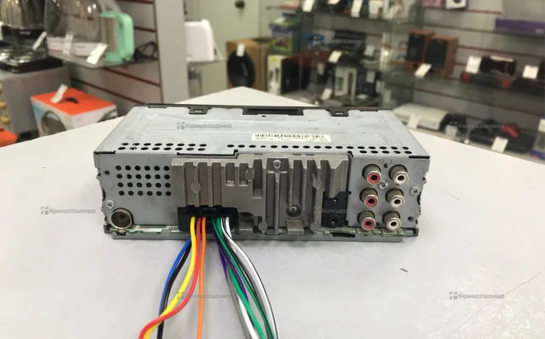 Автомагнитола pioneer MVH-S520BT