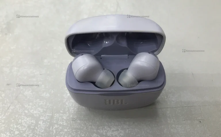 Наушники  JBL