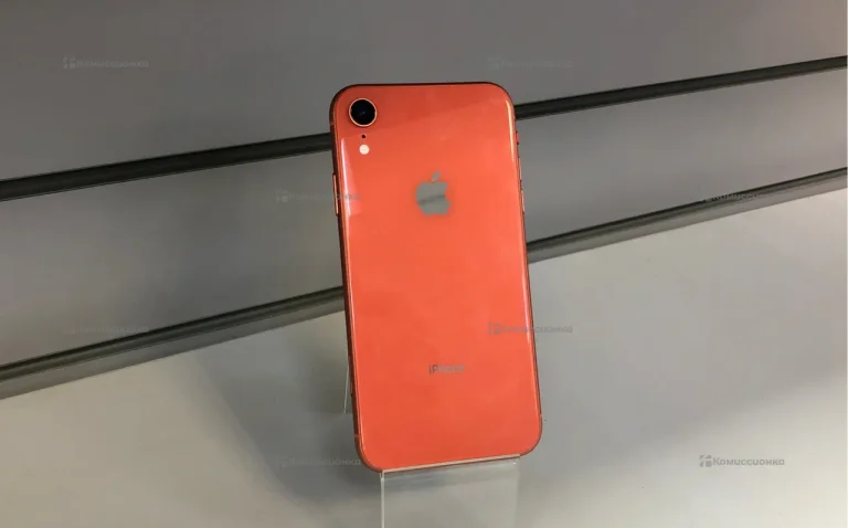Apple iPhone XR 3/128 ГБ