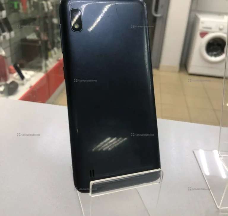Samsung Galaxy A10 2/32 ГБ