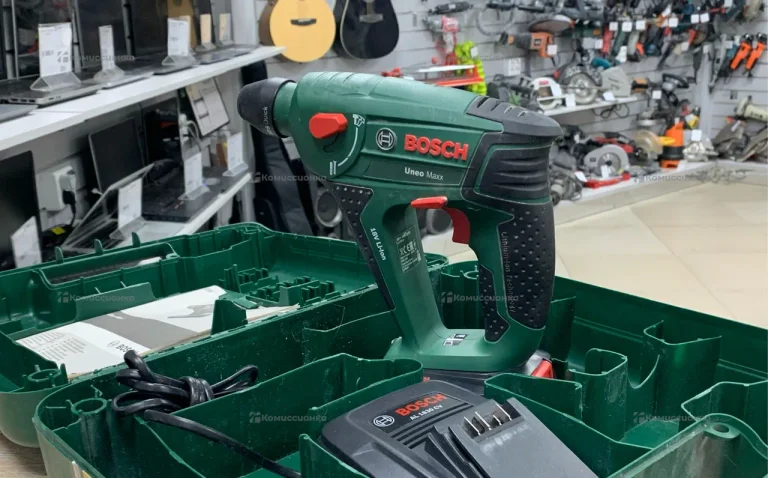 Перфоратор Bosch Uneo Maxx 2.5Ач x1
