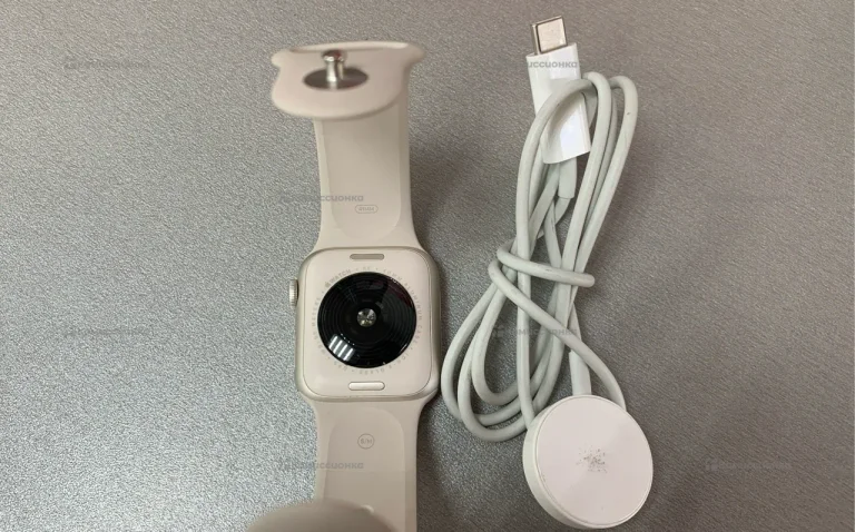 Часы  Apple Watch SE 2 40mm