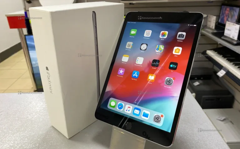 Планшет Apple iPad mini 3 64Gb Wi-Fi + Cellular