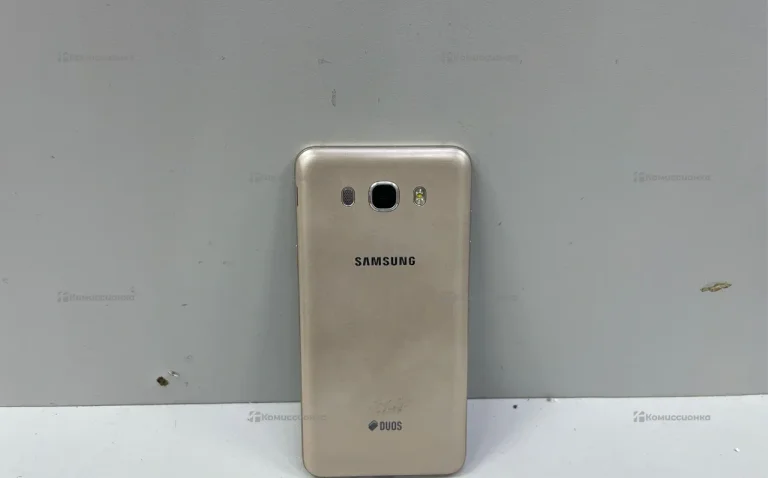 Samsung Galaxy J7 (2016) 2/16Gb
