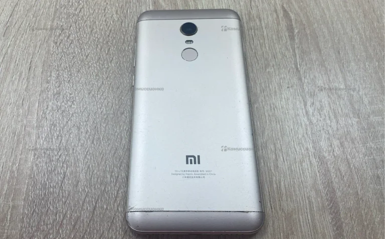 Xiaomi Redmi 5 Plus (Redmi Note 5) 4/64 ГБ