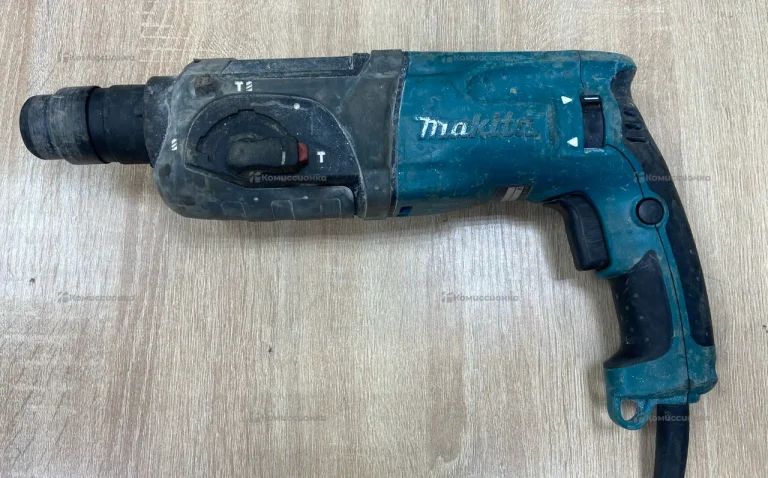 Перфоратор makita HR2470