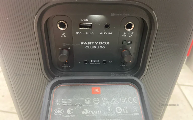 Колонка  JBL partybox club 120