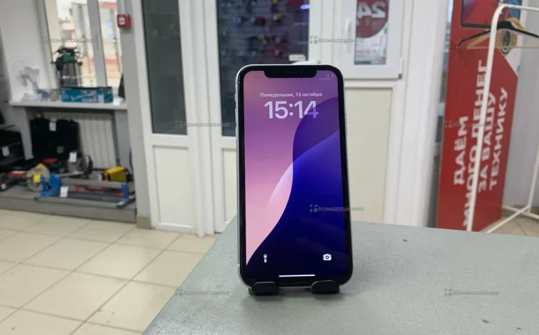 Apple iPhone XR 128