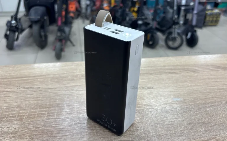 Power bank 30 plus