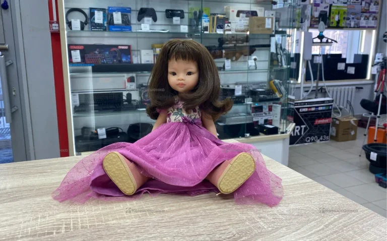 Виниловая Кукла Paola Reima