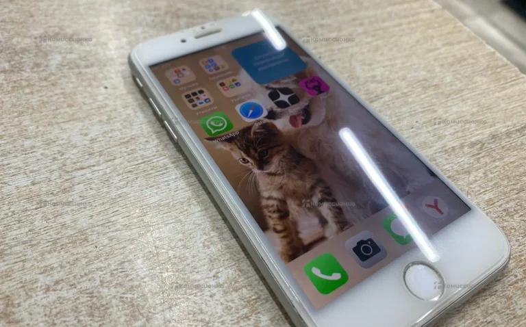 Apple Iphone 8 64 ГБ