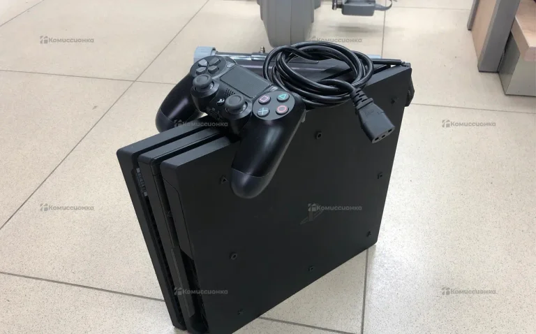 Приставка PS4. Pro 1ТБ