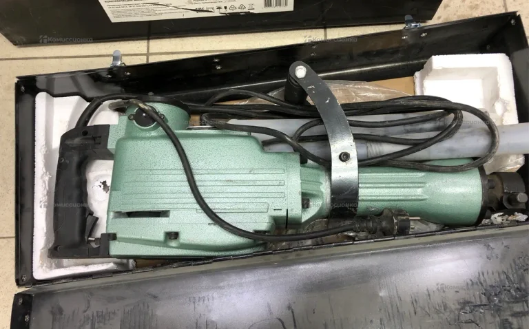 Отбойный молоток МОЭ-1650