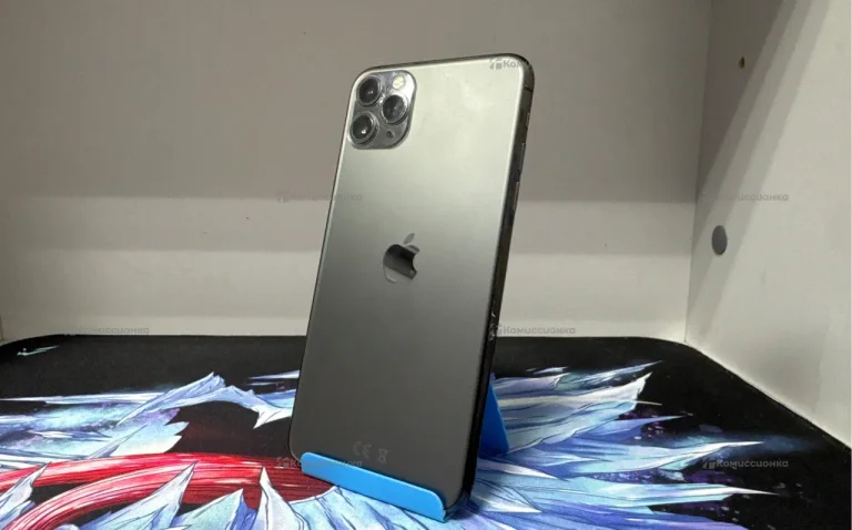 Apple iPhone 11 Pro Max 4/64 ГБ
