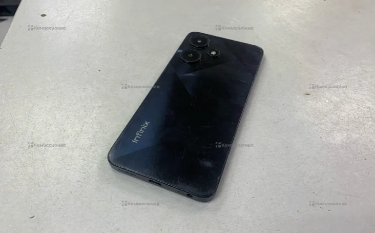 Infinix Hot 30i 4/64 ГБ
