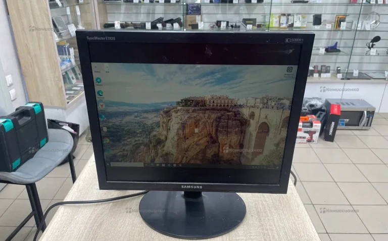 Монитор Samsung SyncMaster E1920N