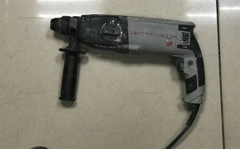 Перфоратор Интерскол П-30/900ЭР