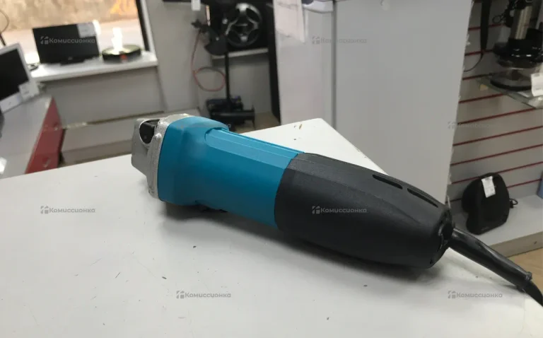 УШМ Makita GA5030 (реплика)