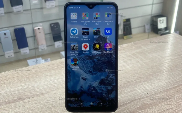 Xiaomi Redmi 8A 3/32 ГБ.