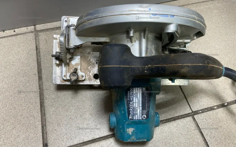 Циркулярная пила Makita HS7600